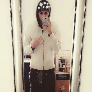 Meet your Posher, Sixx